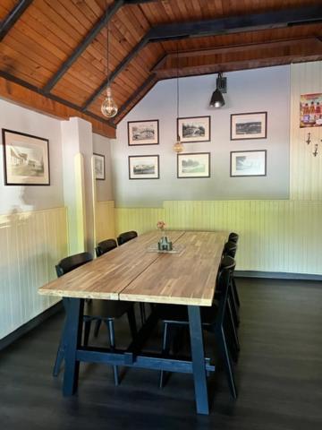 Penzion & Restaurace U Vily Sezimovo Usti 외부 사진